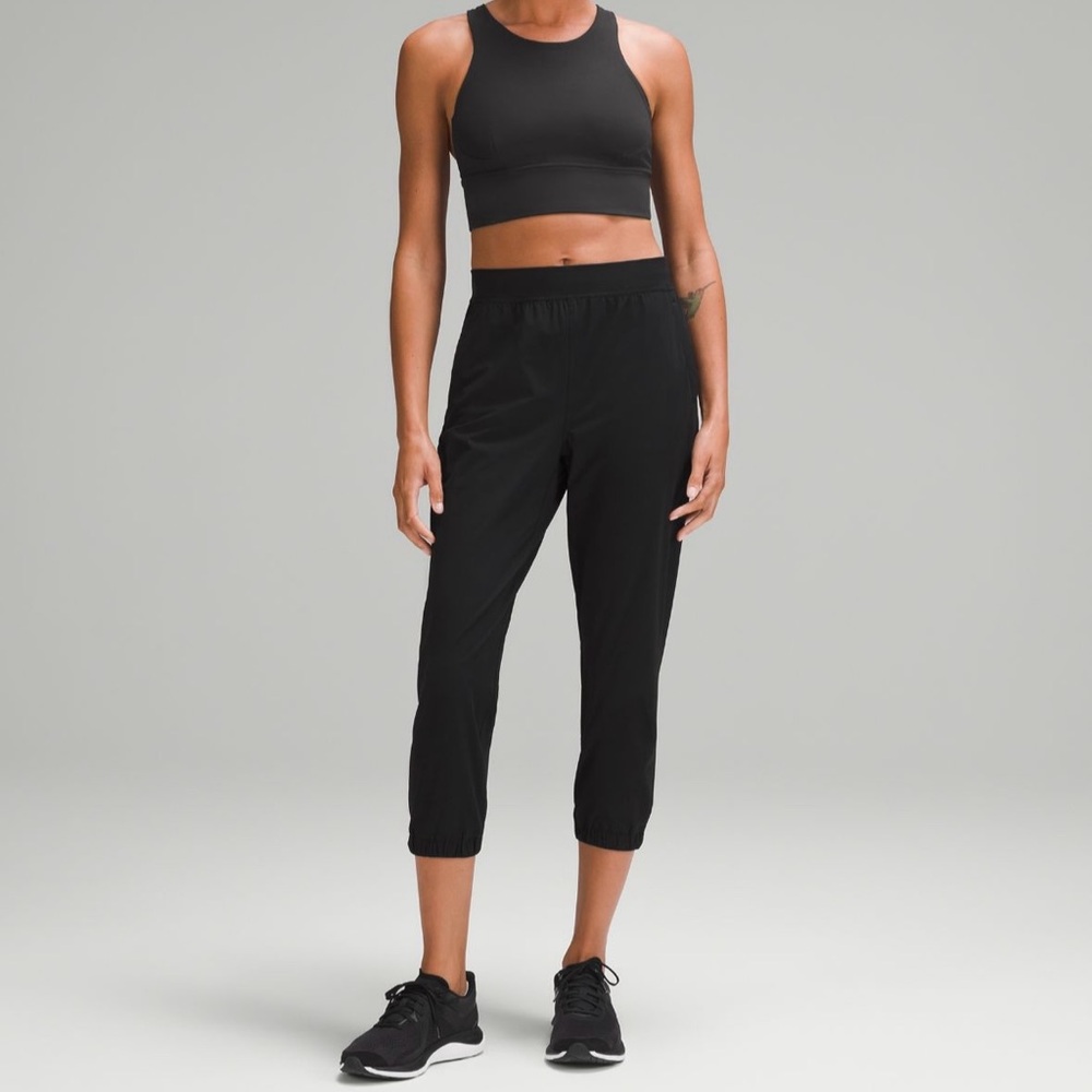 Lululemon Adapted State Cropped Jogger
